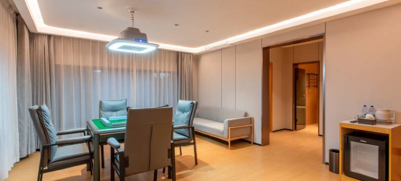 中悦国际酒店(佛山美的中心·北滘公园地铁站店)图片