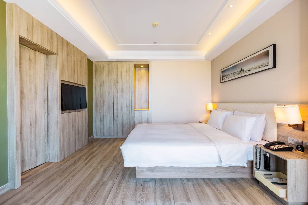 鑫山酒店(烟台大学国际博览中心店)图片