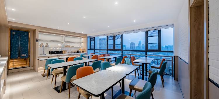 汉庭酒店(昆明北京路店)图片