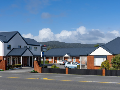 艾派恩玫瑰汽车旅馆