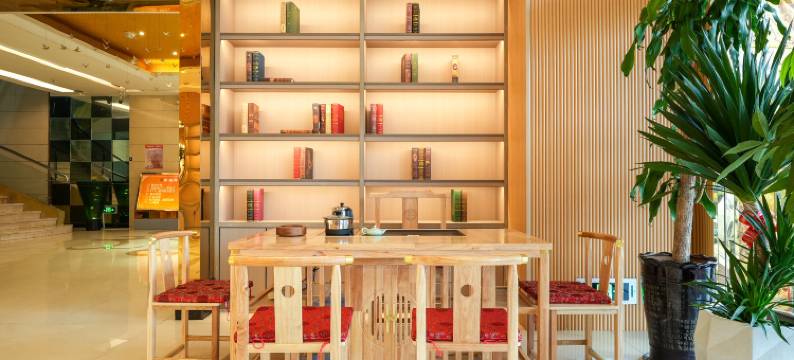 皇廷商务酒店(泉州东站店)图片