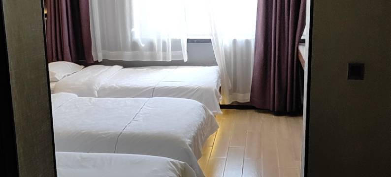 布尔津泽祥酒店(俄罗斯风情街店)图片