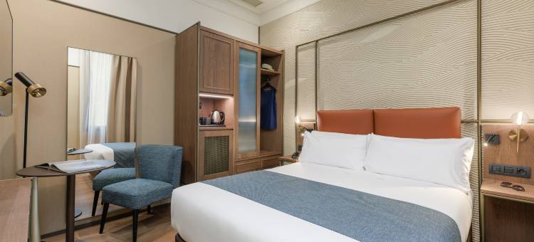 梅迪纳塞利酒店(Hotel Medinaceli)图片