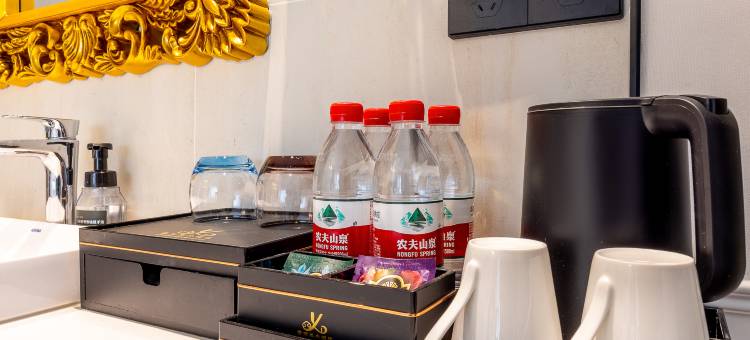 雲顶美杰酒店(兰州高铁西站土门墩地铁站店)图片