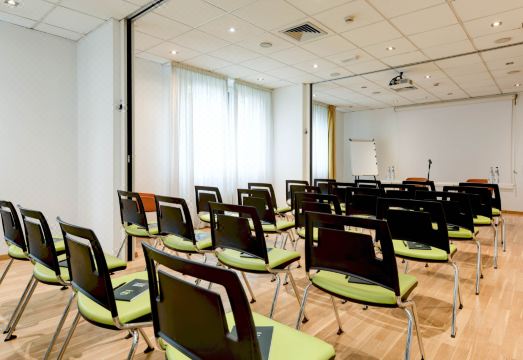 B&B Hotel Trento Hotel Overview