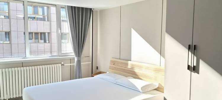 润堂民宿(万汇城铂金公馆店)图片