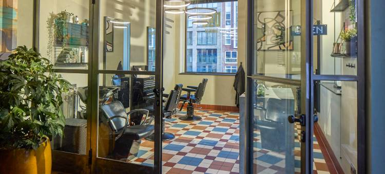 七月 - 船只和公司(The July - Boat & Co)图片