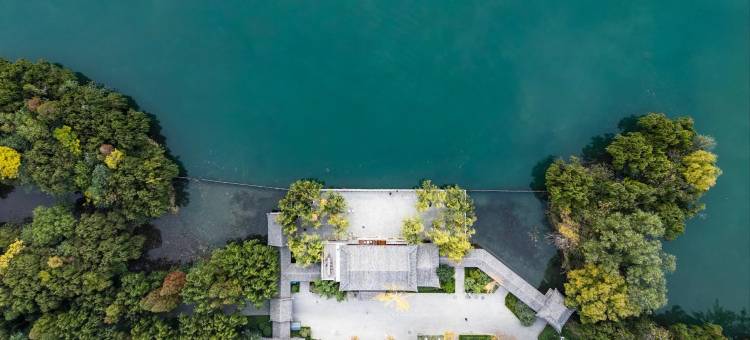 易佰良品酒店(济南大明湖超然楼店)图片