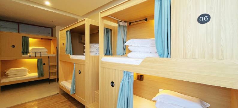 云鼎天宫青年旅舍(南屏步行街昆明老街店)图片