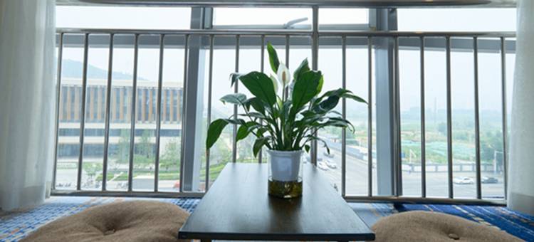 格林豪泰智选酒店(承德大学城高铁南站店)图片