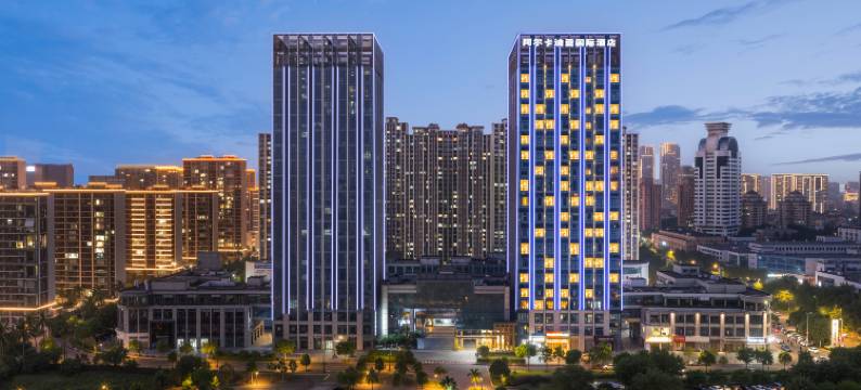 观云听雨酒店(曼哈顿广场店)图片