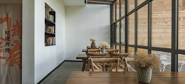 元阳生田·醒空｜多依树全景日出梯田观景民宿图片