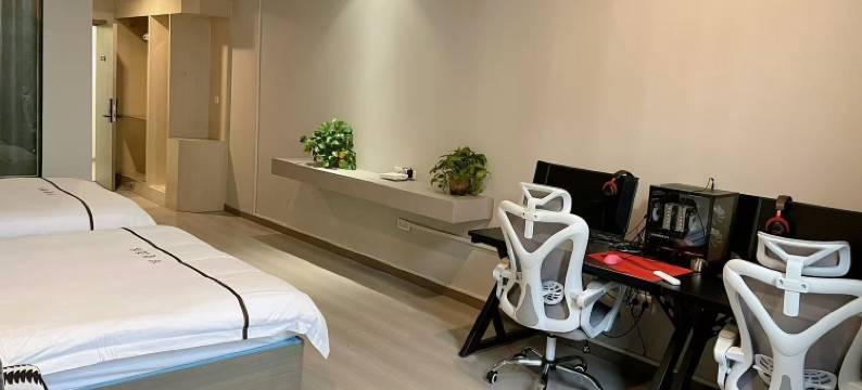 罗曼电竞酒店图片
