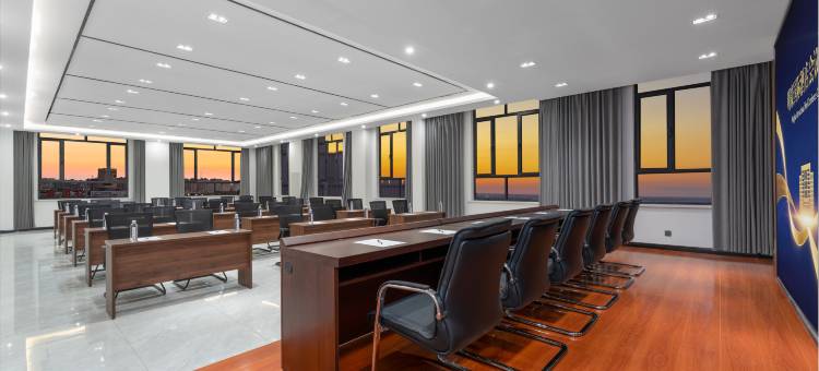 奇台明豪国际酒店图片