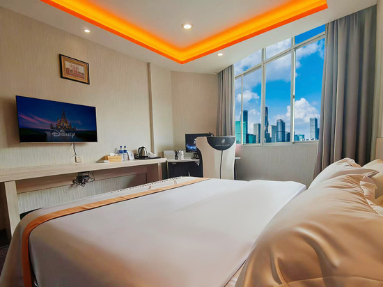 喆霆电竞酒店(三明列东后街店)