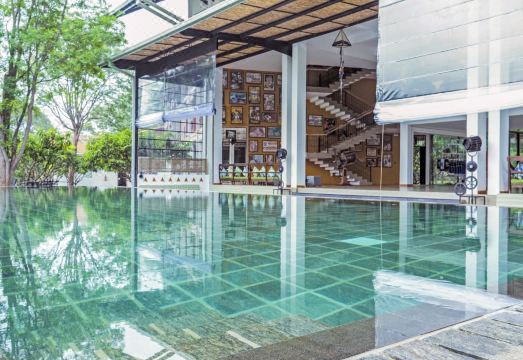 Amba Yaalu - Thema Collection 