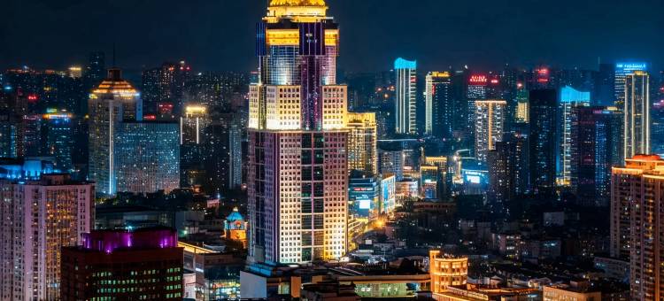 武汉江汉路步行街汉口江滩丽芮酒店图片