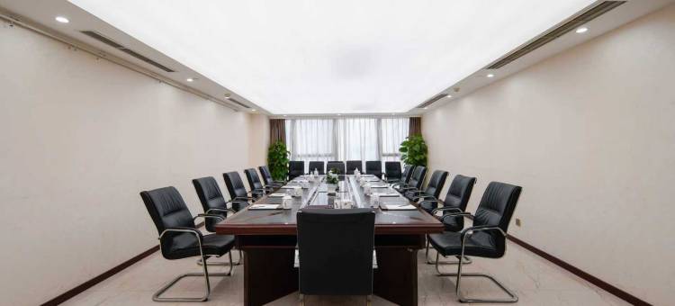 宜朵酒店(宾阳力沃广场凤凰湖公园店)图片