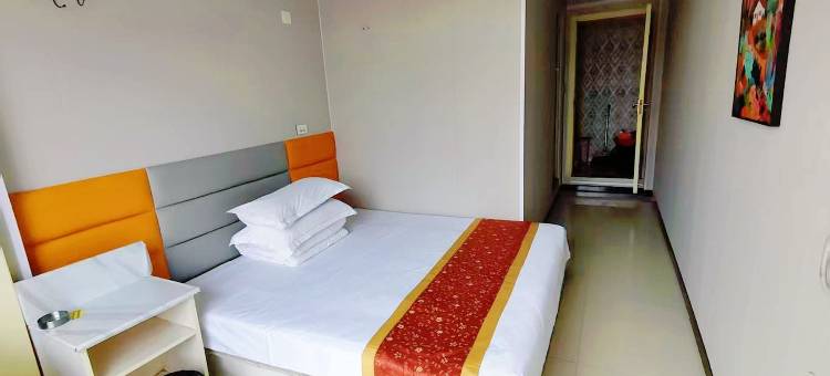 盛华园宾馆(绥中客运站店)图片