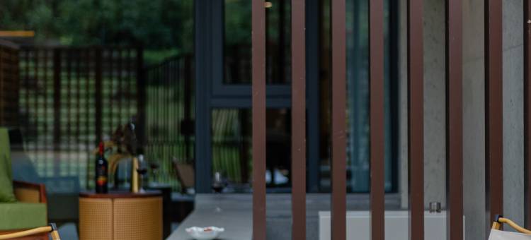 明都花開半朵温泉度假酒店图片