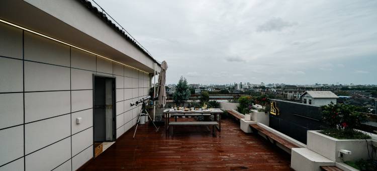 扬州音你而来客栈(何园东关街店)图片