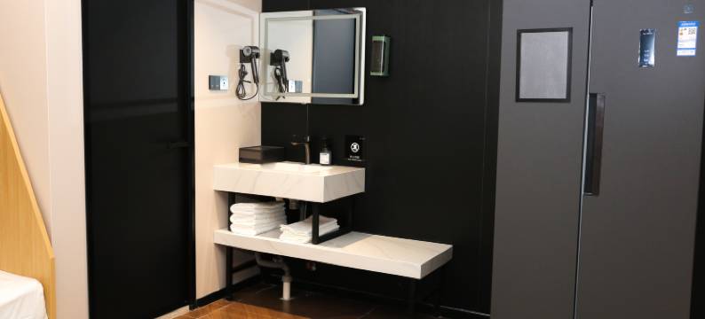 雾电竞酒店图片