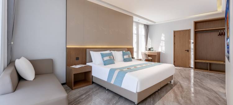 逊克乌娜吉白桦小镇酒店图片