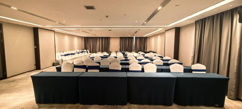 优程国际酒店(防城港高铁北站店)图片