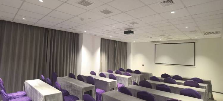 品睿酒店(石家庄国际农产品交易中心店)图片