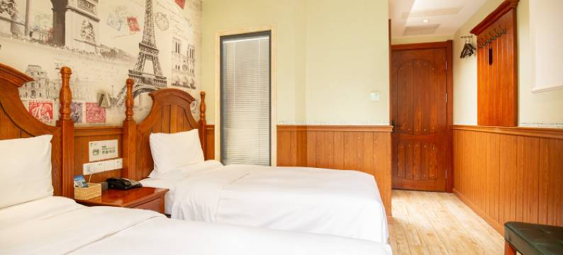 雅客小镇假日酒店(长春火车站新天地购物公园店)图片