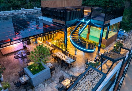 Cat Ba Wistaria Hotel - Pool & MassageOver view