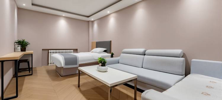 忱香酒店(张家口附属第一医院西沙河汽车站店)图片