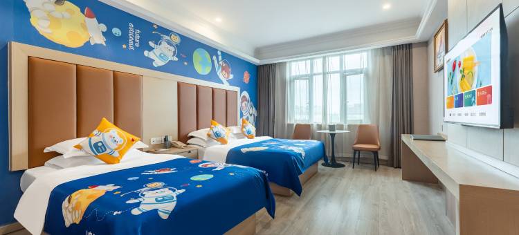 丽呈睿轩酒店(上海国际旅游度假区川沙地铁站店)图片