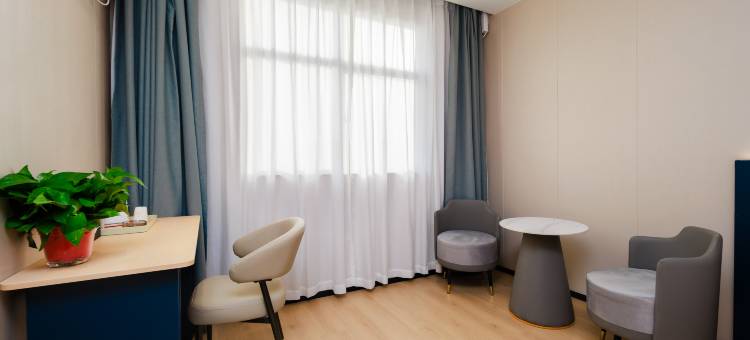 7天酒店(开封万岁山武侠城店)图片