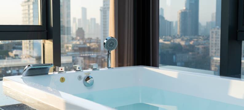 郡兰德设计师艺术酒店(南昌滕王阁万寿宫店)图片