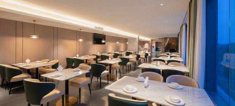 西昌美丽华大酒店(邛海17度火把广场店)图片