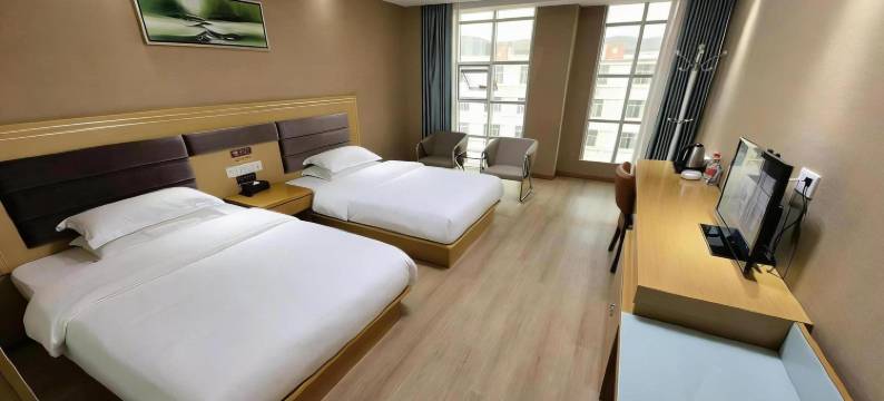 城市大酒店(会昌戏剧小镇店)图片