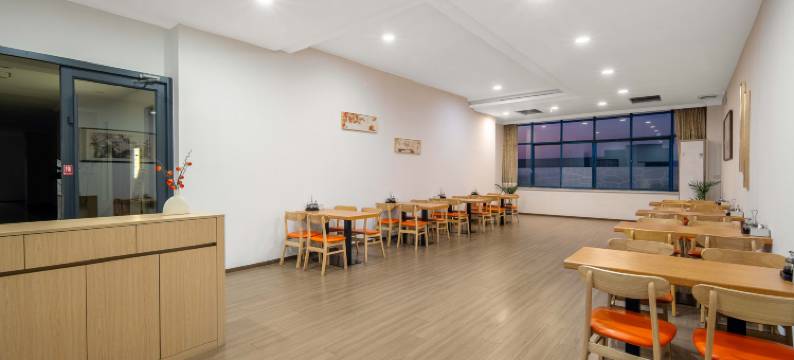 易岚酒店(高碑店火车站店)图片