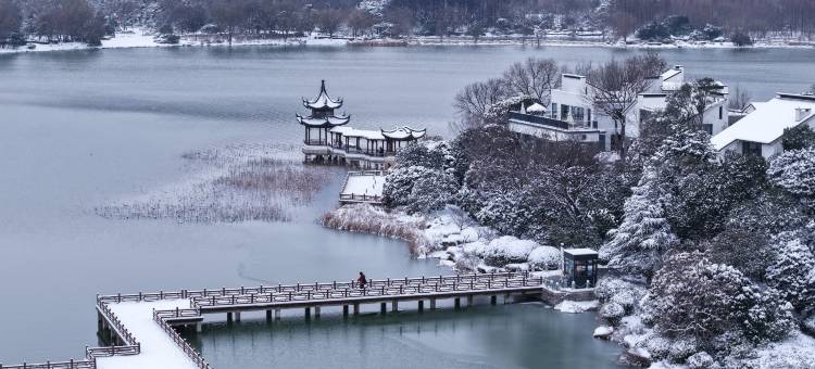 水云间·一线湖景美宿(徐州云龙湖风景店)图片