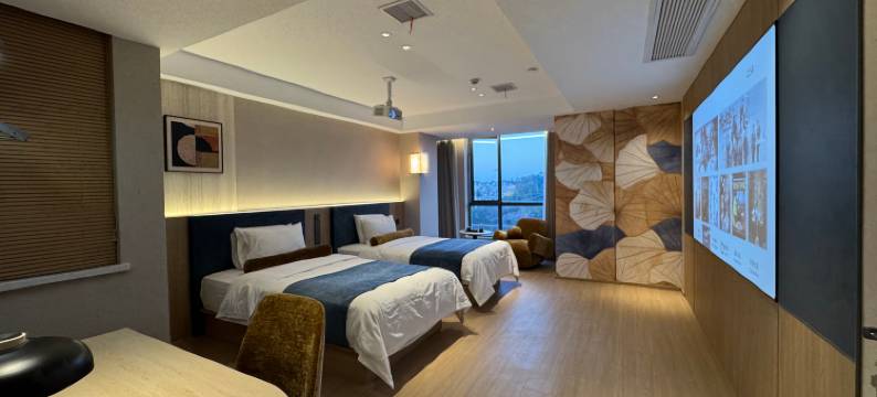 五悦·悦心酒店(上饶万力时代金龙岗青年艺术街区店)图片