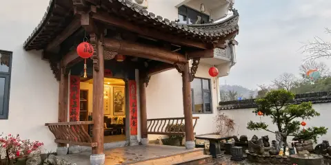 西遞·亭雲小築·徽派庭院設計民宿(黟縣東站店)