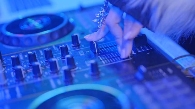 文安绿发希尔顿启缤精选酒店图片