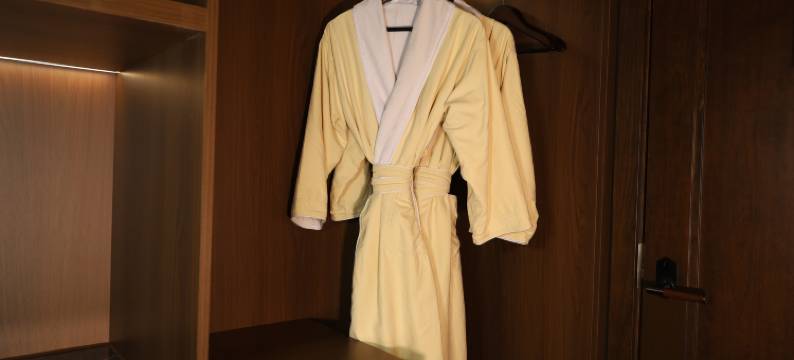 中山石岐步行街金城饭店图片