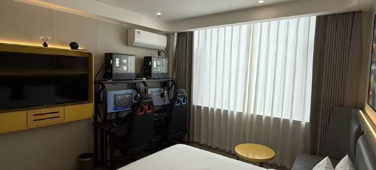 栖漫阁电竞(孟州滨河公园店)图片
