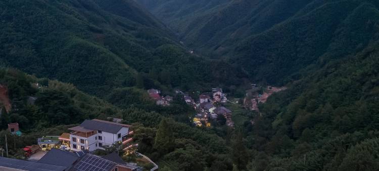 观云居·安吉星空Villa温泉山宿(云上草原店)图片