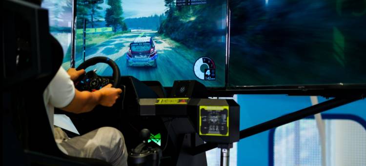 阳朔画山云舍图片