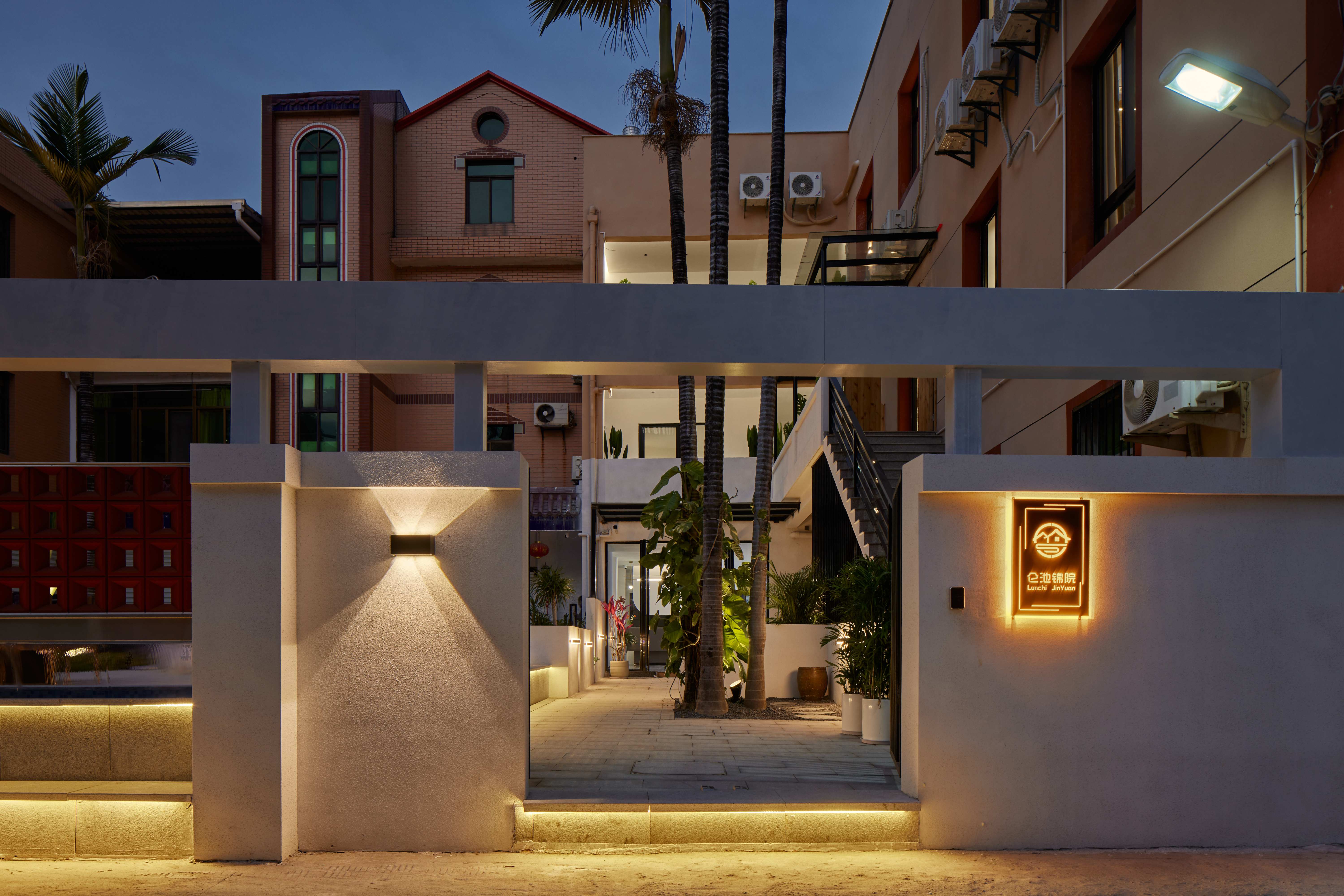 Shanxun Lunchi Jinyuan Hotel (Xiamen North Railway Station)Over view