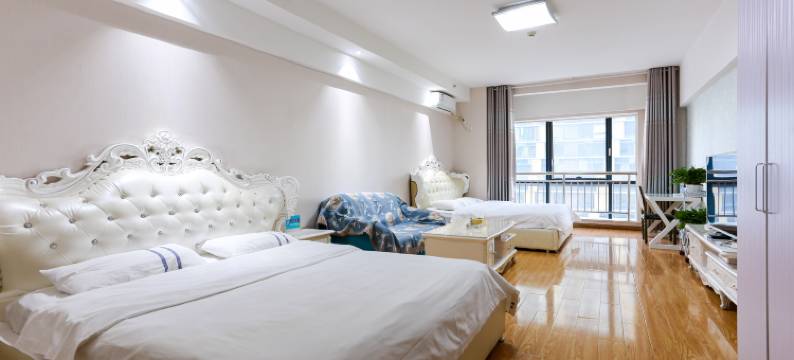 易住酒店公寓(银川悦海新天地机场大巴店)图片