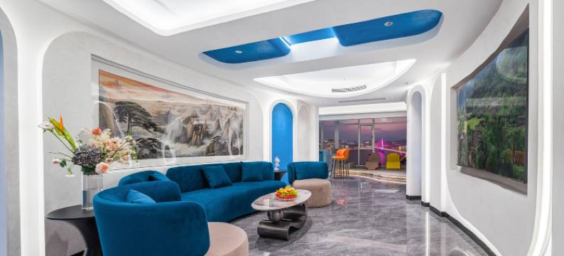 悦元橙江景酒店(西双版纳景洪告庄西双景星光夜市店)图片