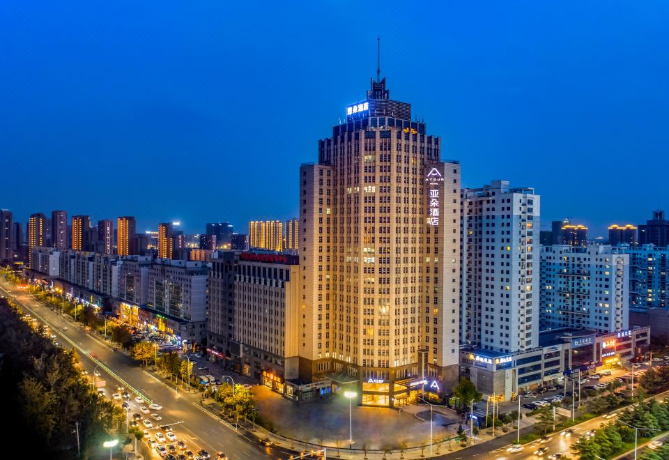 潍坊金马路市政府亚朵酒店外景图